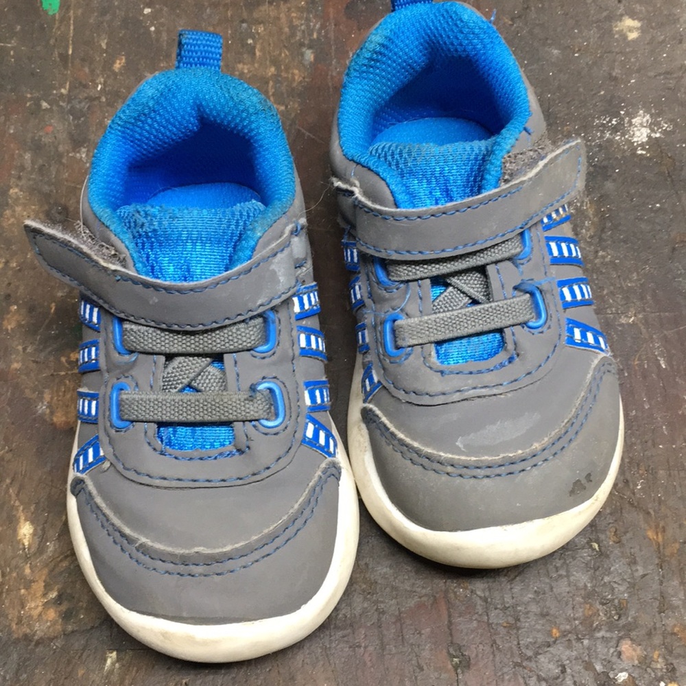 Toddler shoes